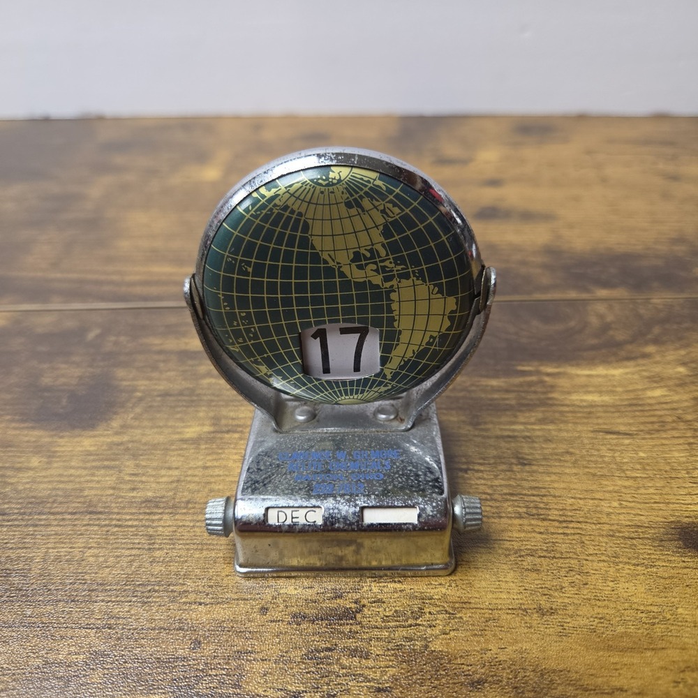 Vintage 1950s-1960s Globe Mechanical Flip Perpetual Desk Calendar Dayton Ohio